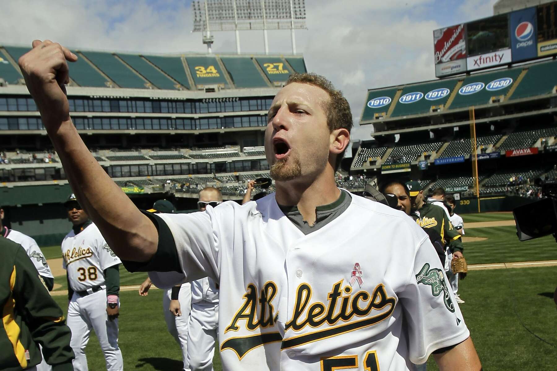 Oakland's Braden is perfect against Rays