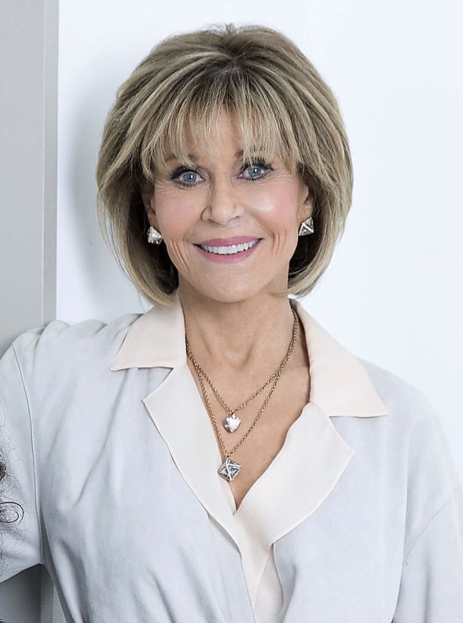 Jane Fonda, at San Francisco club the Battery, advocates for fair wage