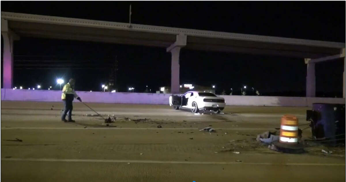 Crash injures driver on Katy Freeway