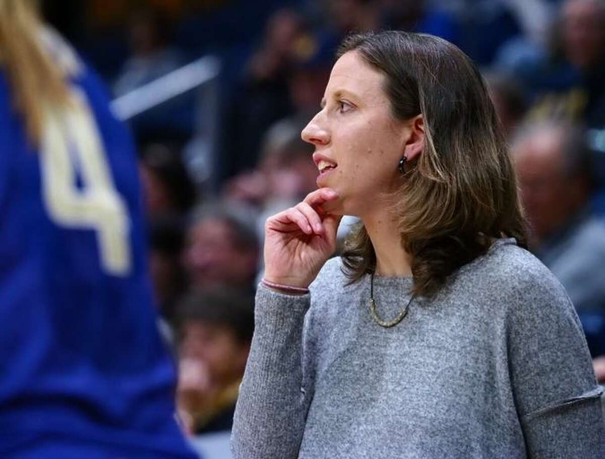 Cal women’s basketball Head Coach Lindsay Gottlieb during a women’s basketball game at Hass Pavillion in Berkeley on Friday, January 12, 2018.