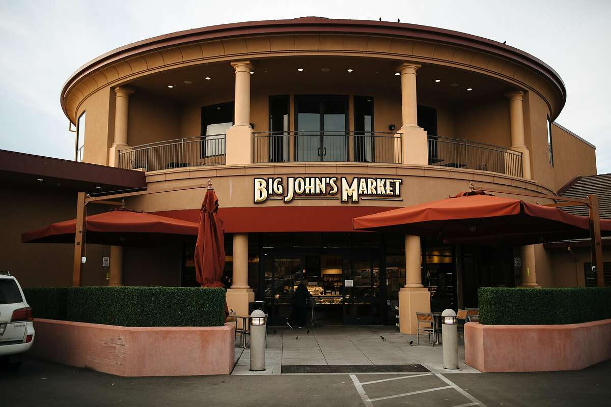 Insider Private detective dishes on Healdsburg’s best spots to eat and