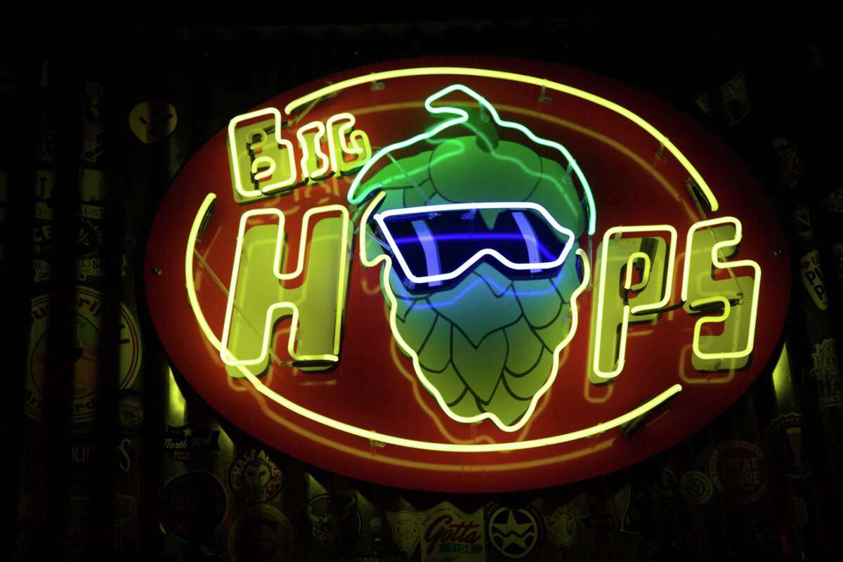 Big Hops, a craft beer chain in San Antonio, is adding a location outside Loop 1604. 
