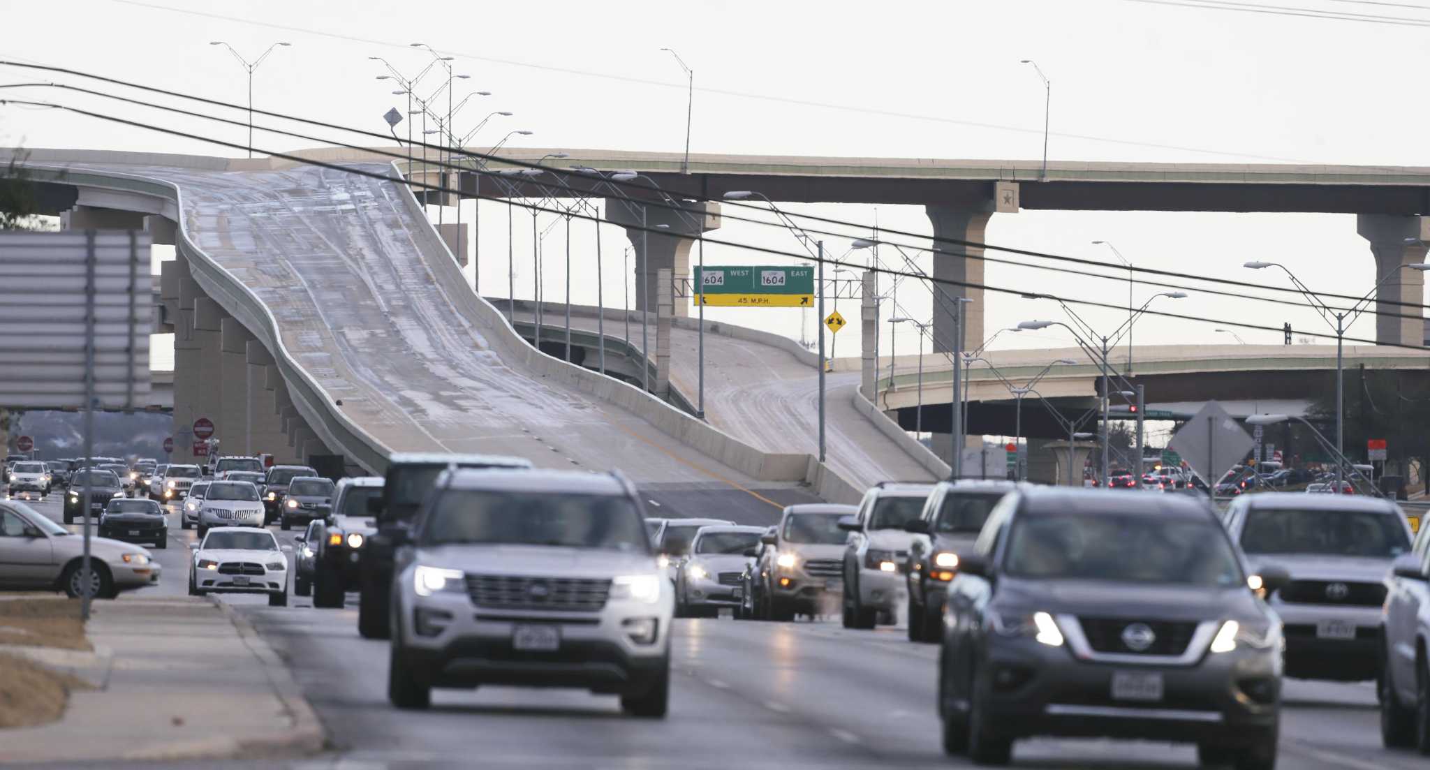 TxDOT begins pre-treating roads ahead of wintry weather
