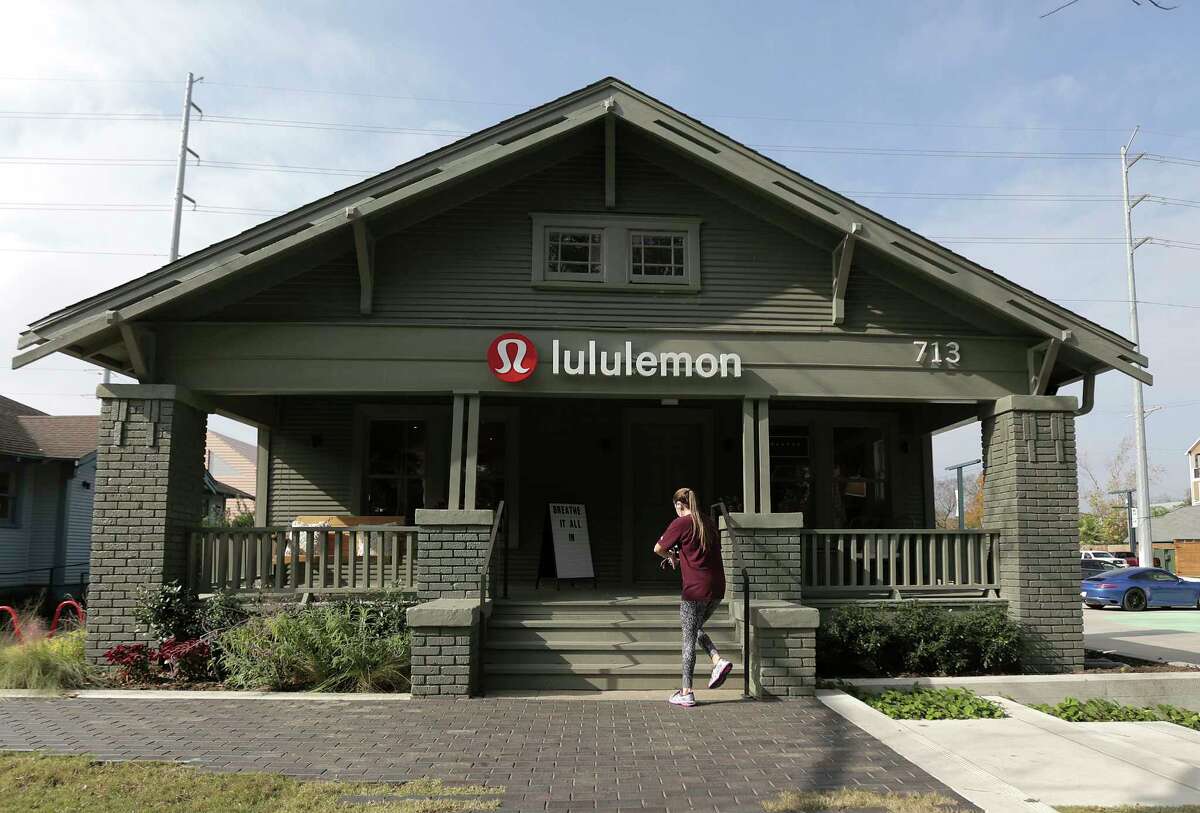 lululemon heights blvd