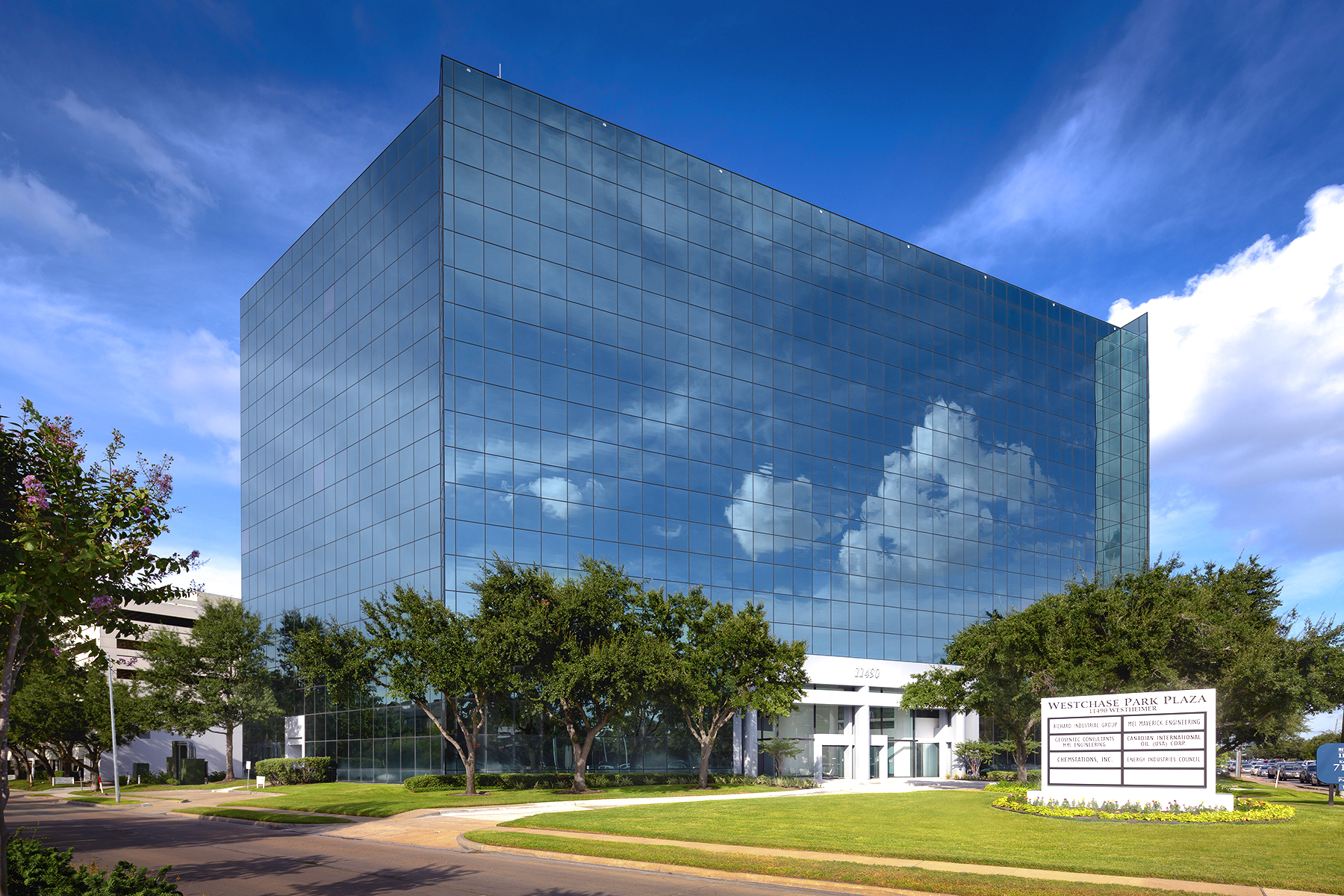 Real estate briefs Hertz Investment buys Westchase Park Plaza