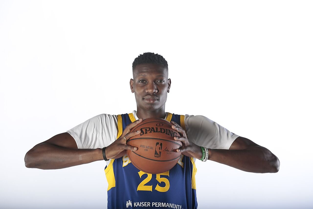 Warriors to waive two-way-contract player Chris Boucher