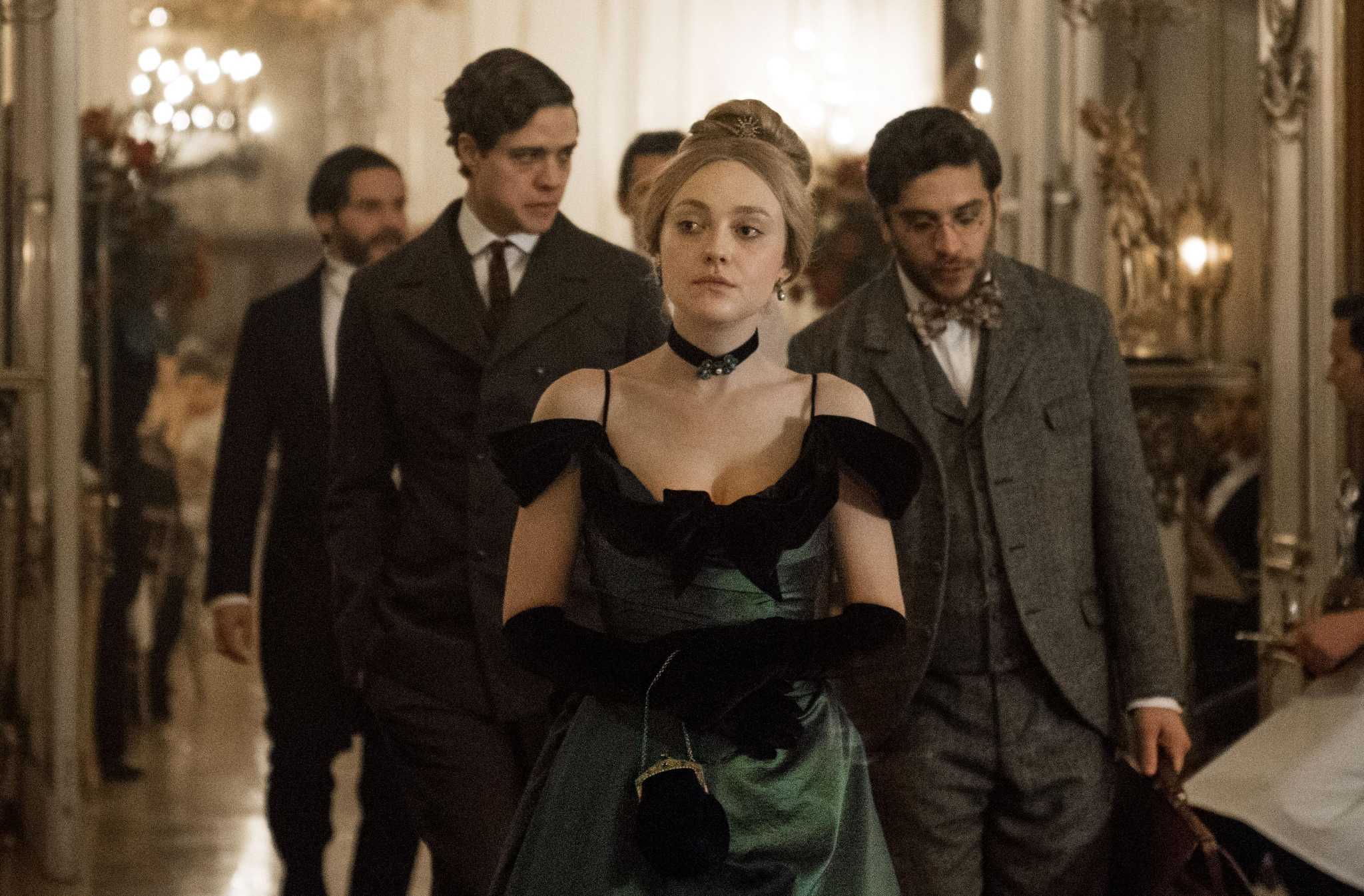 the-alienist-combines-period-drama-serial-killer-chills