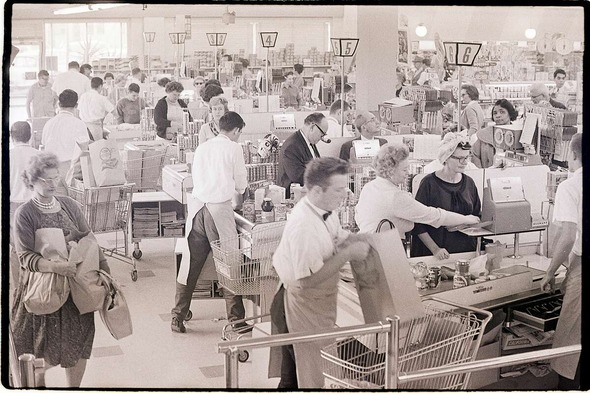 A peek inside vintage California grocery stores of years gone by