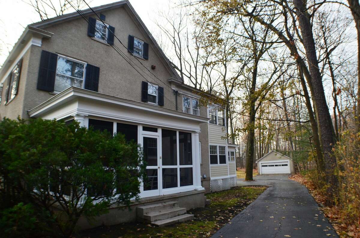 House of the Week Colonial in Schenectady’s GE Realty Plot
