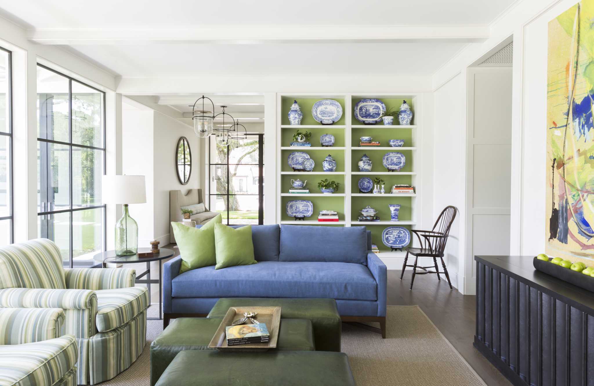 Traditional Home In Tanglewood Makes Most Of Spaces For Calm Welcoming Feel Houstonchronicle Com