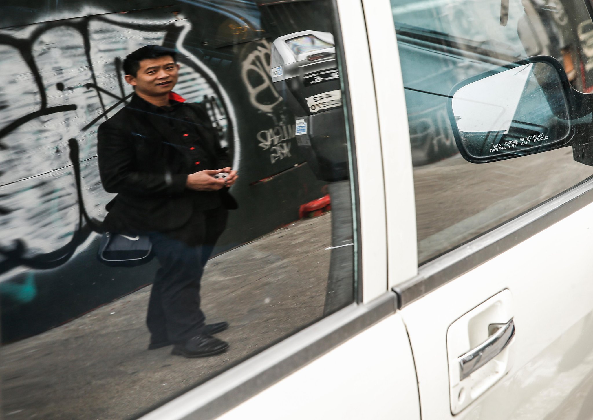 Magician Falls Victim To Car Break In City S Infamous