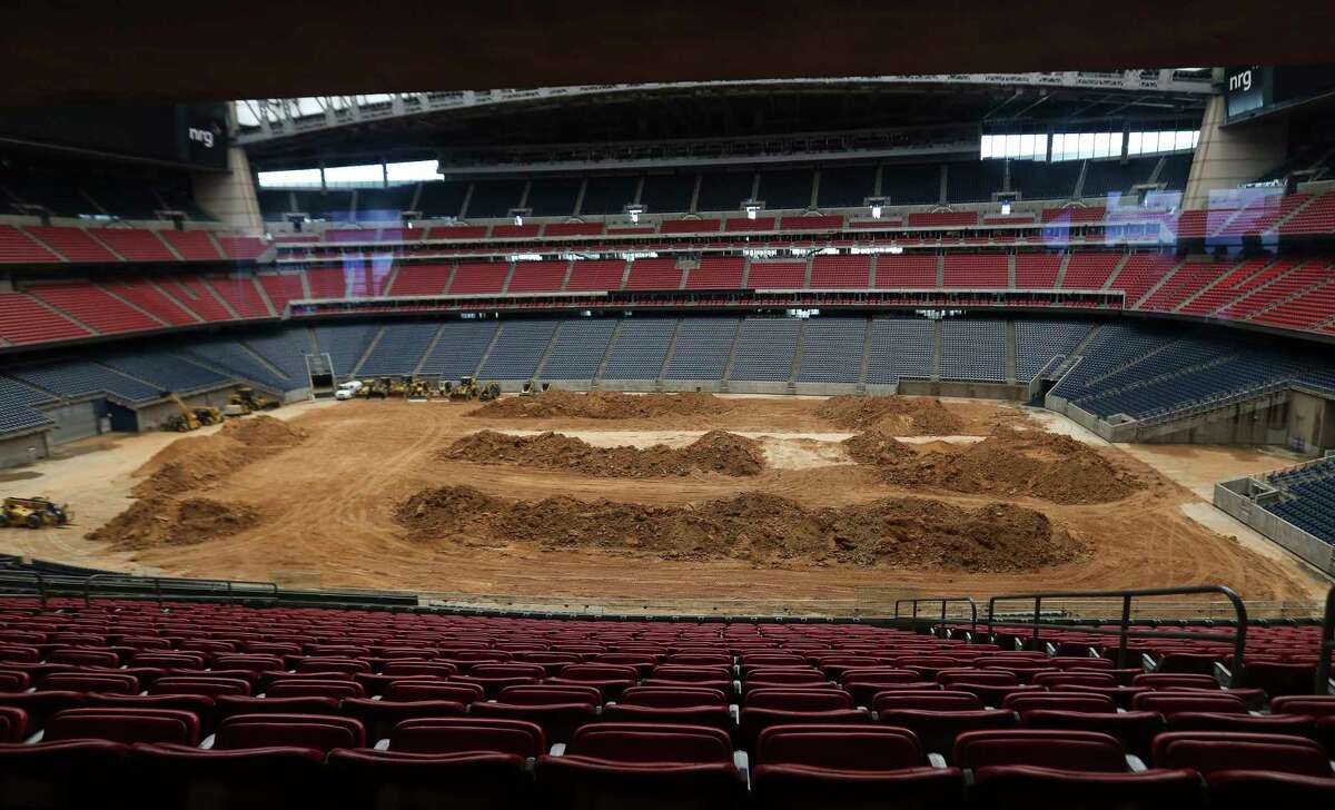 RodeoHouston wrangles new workers with 'Staff Scramble' job fair