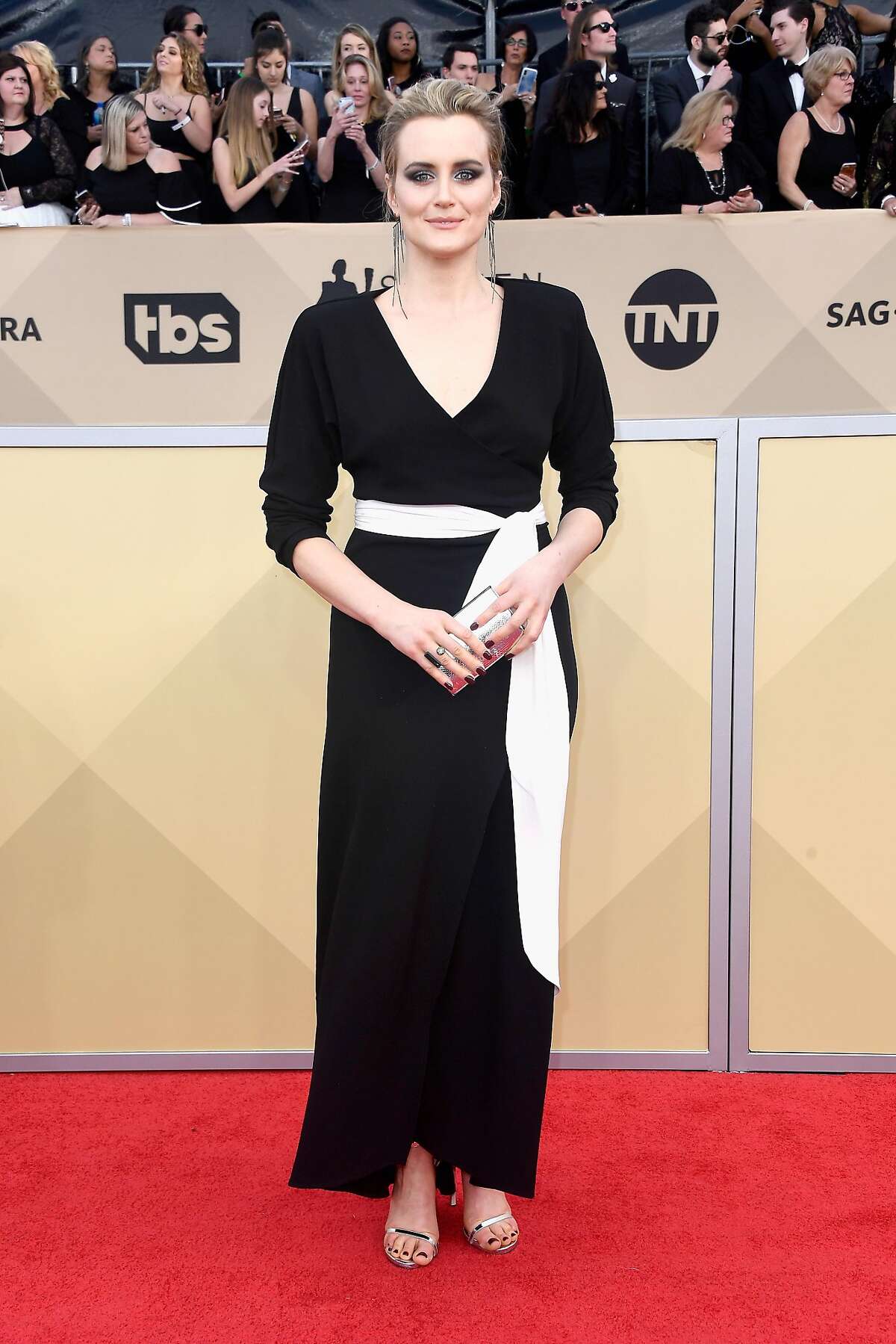 LOS ANGELES, CA - JANUARY 21: Actor Taylor Schilling attends the 24th Annual Screen Actors�Guild Awards at The Shrine Auditorium on January 21, 2018 in Los Angeles, California. (Photo by Frazer Harrison/Getty Images)