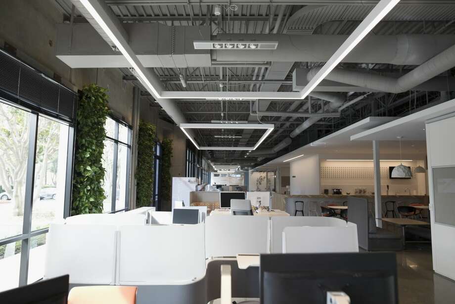 Why Big Corporations Are Making Moving Into Coworking Spaces Why Big Corporations Are Making Moving Into Coworking Spaces