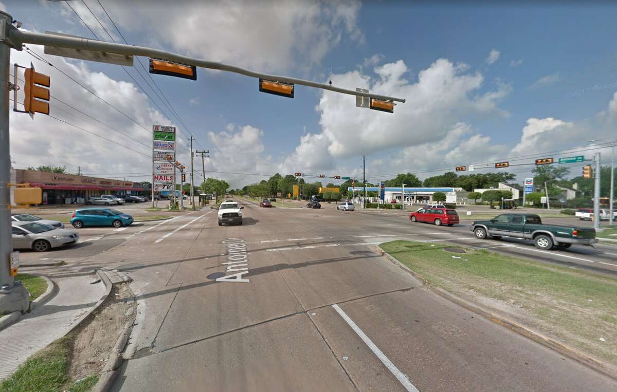 The most dangerous places to cross the street in Houston