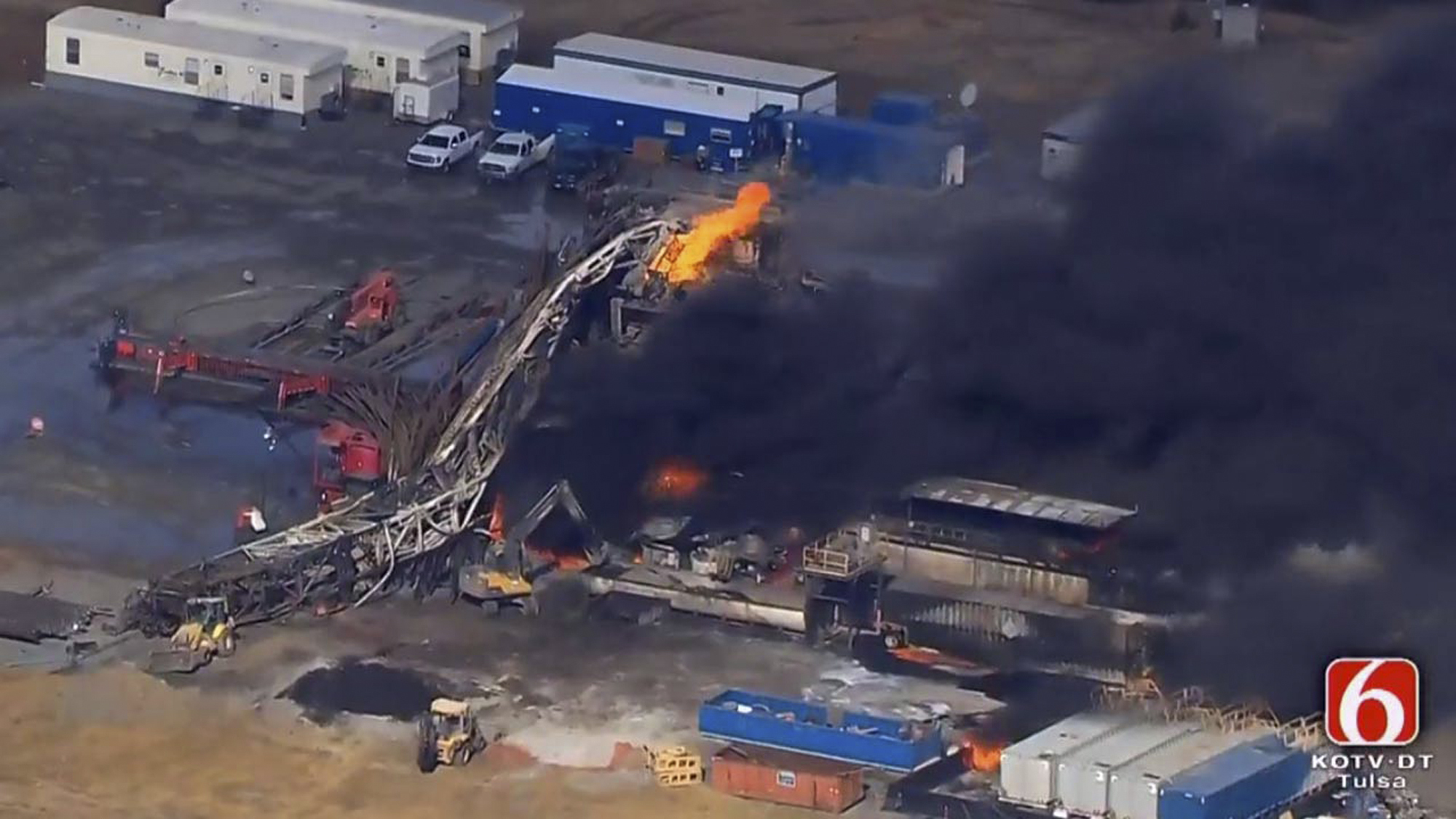 Search resumes for missing after Oklahoma rig explosion - Houston Chronicle2000 x 1125