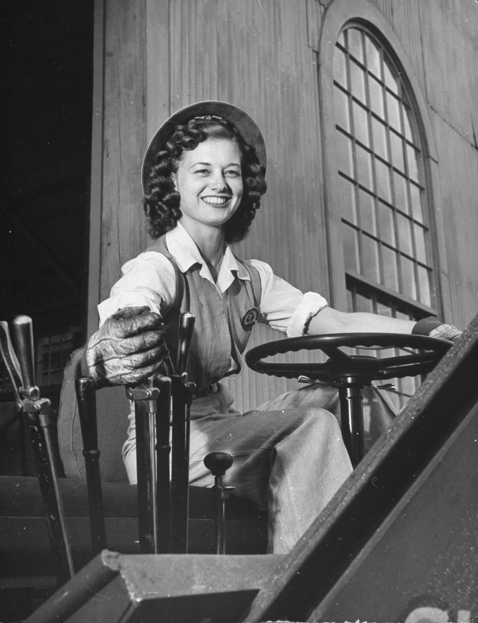 Naomi Parker Fraley, who posed for iconic 'Rosie the Riveter' portrait