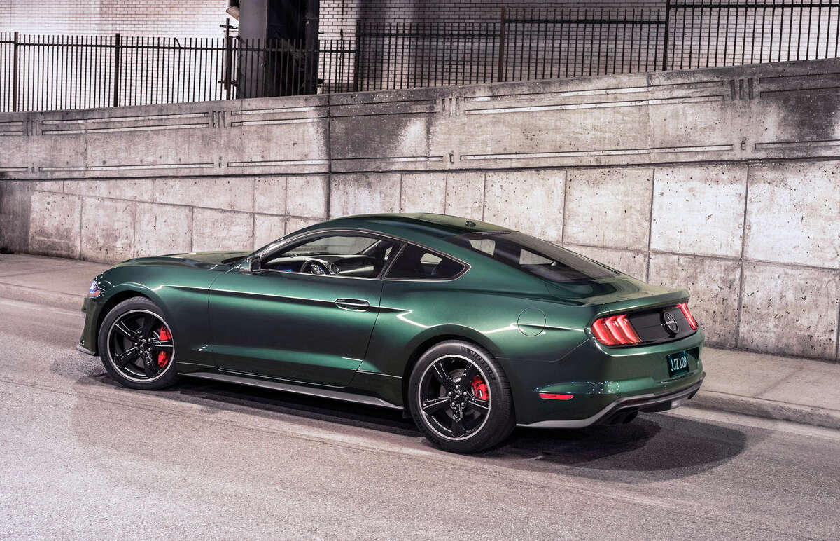 Celebrating the 50th anniversary of iconic movie "Bullitt" and its fan-favorite San Francisco car chase, Ford introduces the new cool and powerful 2019 Mustang Bullitt.