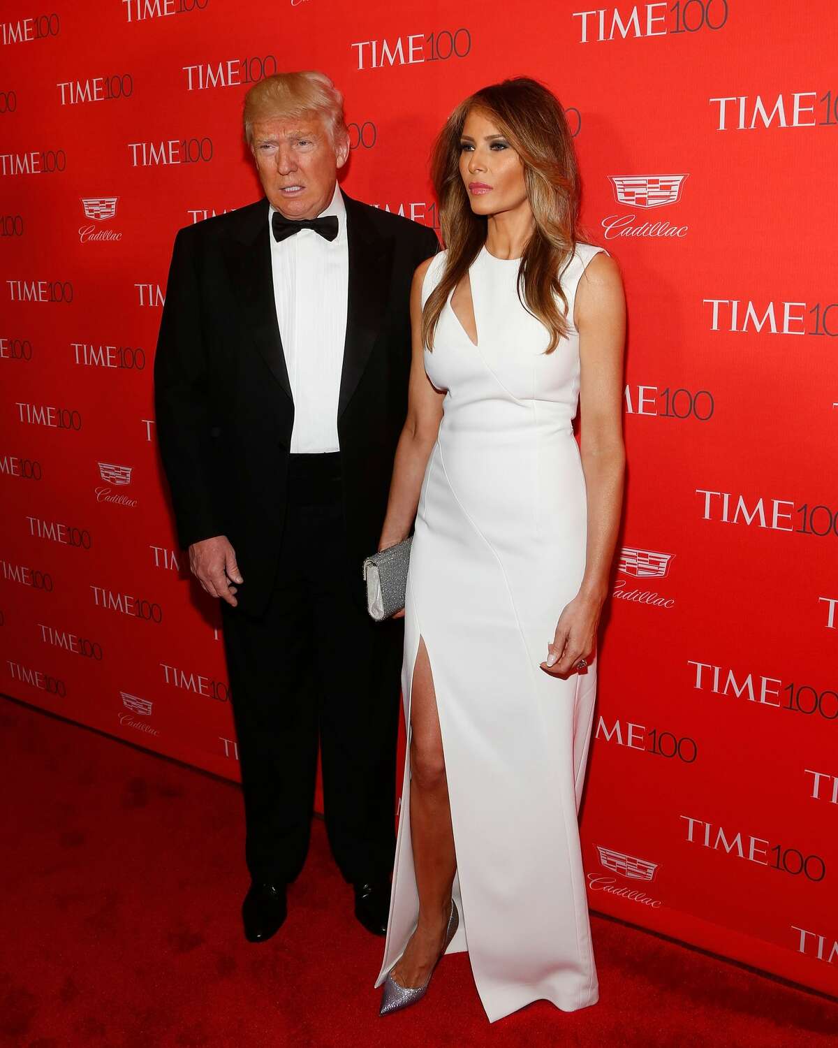 Donald and Melania Trump's 13th wedding anniversary passes without(02)