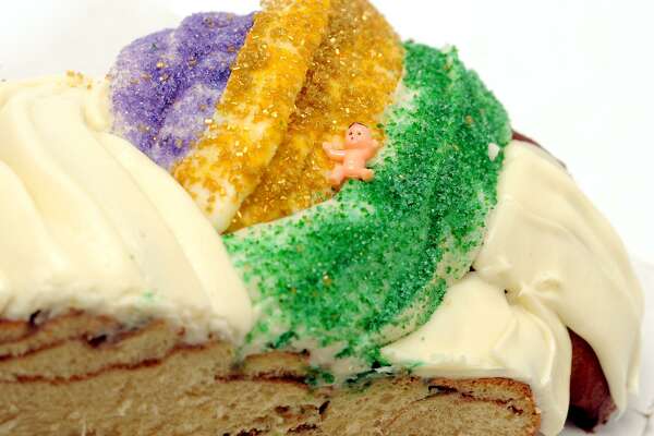 Bread Box San Antonio Instagram Upcoming Mardi Gras Means S A Bakers Rolling In King Cake Expressnews Com