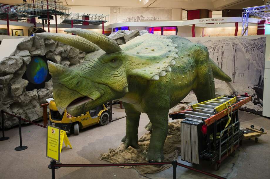 new dinosaur exhibit