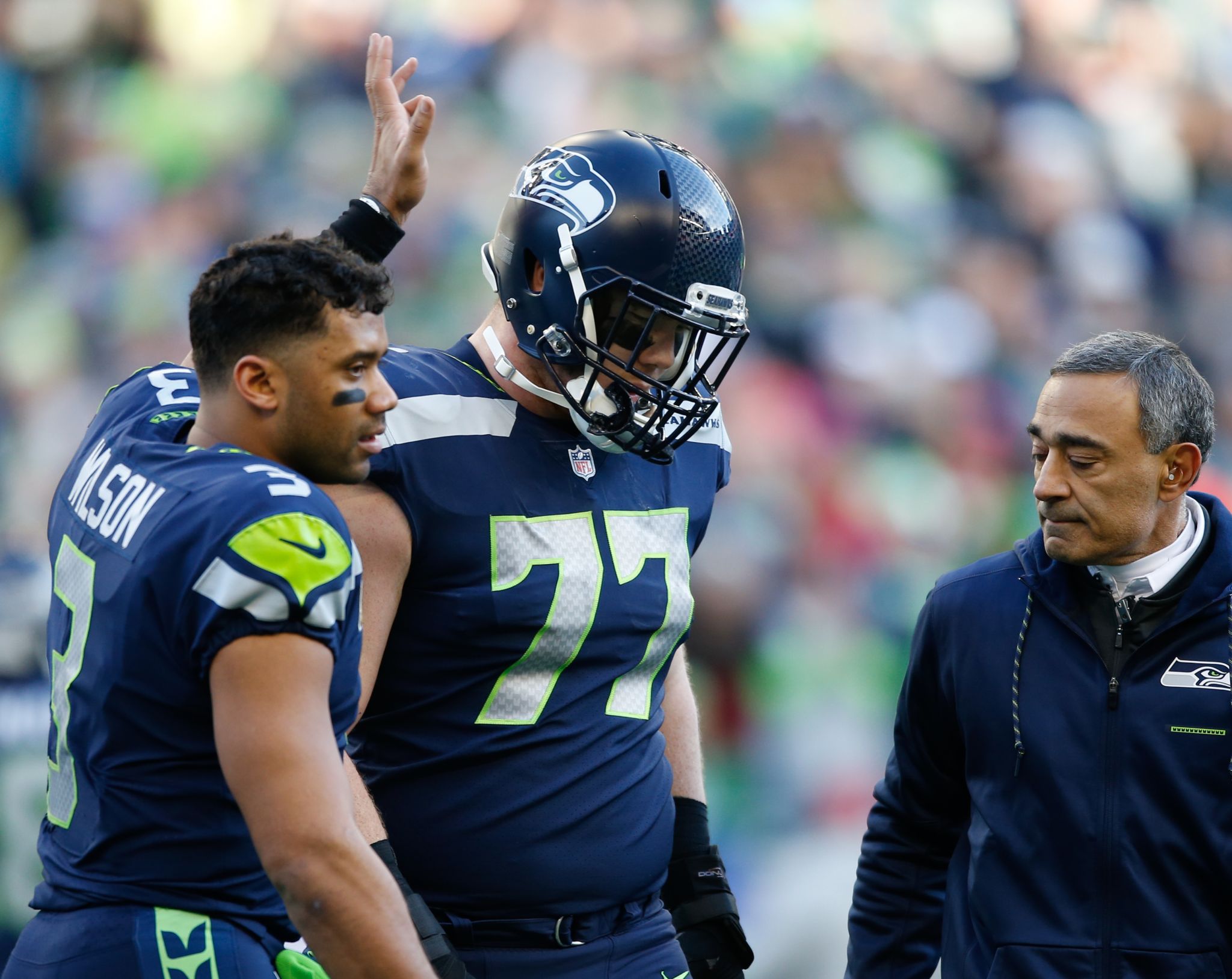 Seahawks Ethan Pocic still out after playing with concussion