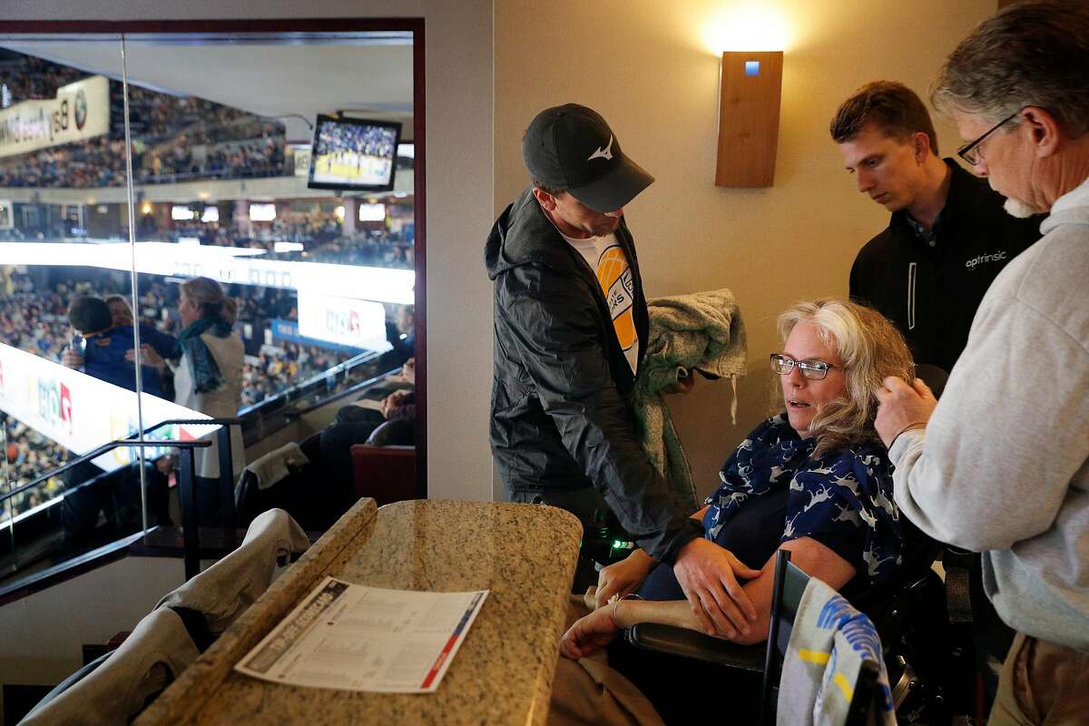 A’s Stephen Piscotty helps mom cope with ALS