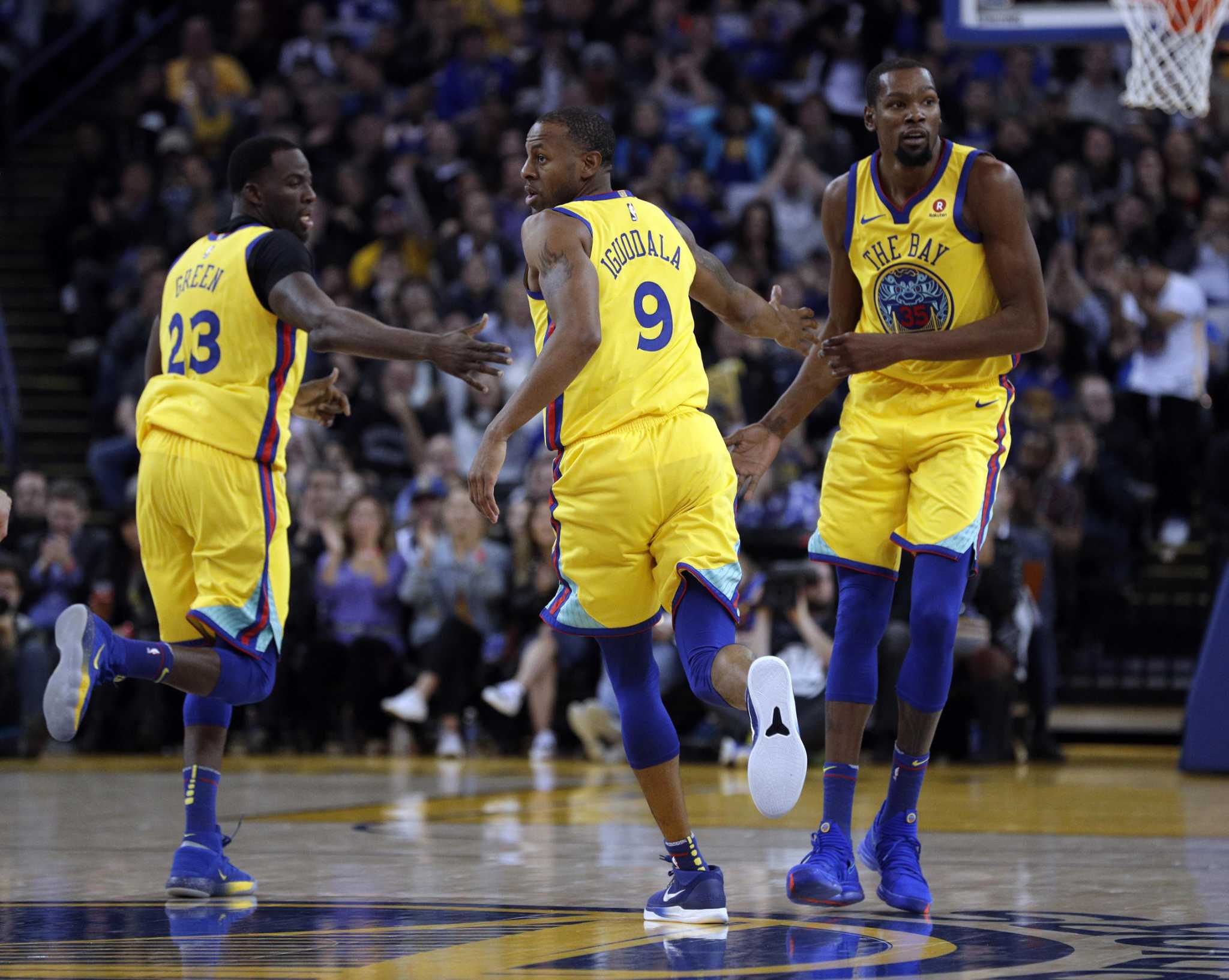 Warriors Show Off Fresh Legs In Win Over Minnesota