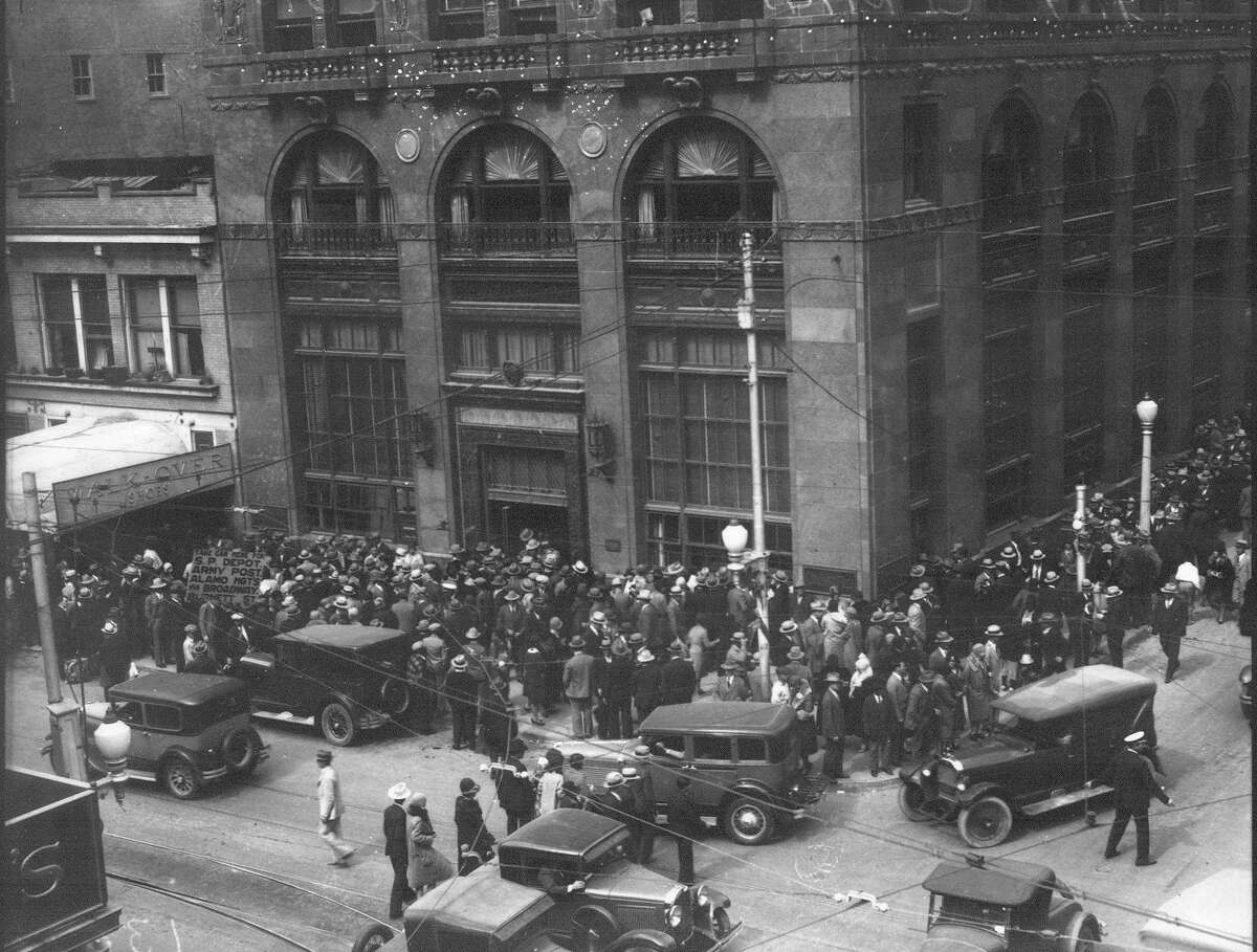 Photos provide a rare look into the San Antonio Light archives, 25