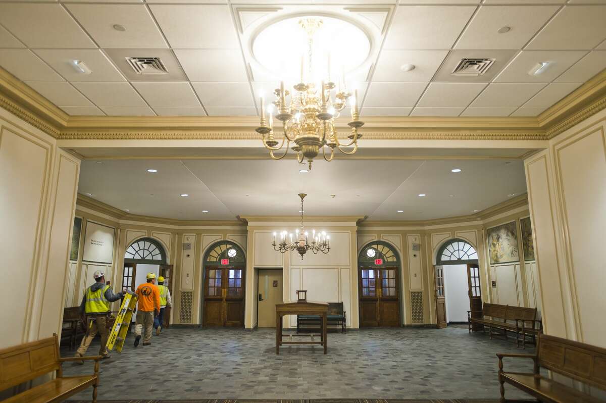 The main lobby of the district court floor of the Midland County Courthouse has been reopened after renovations were completed. The renovations include locked doors at courtroom entrances and new glass windows separating clerks from the public, among other features. (Katy Kildee/kkildee@mdn.net)