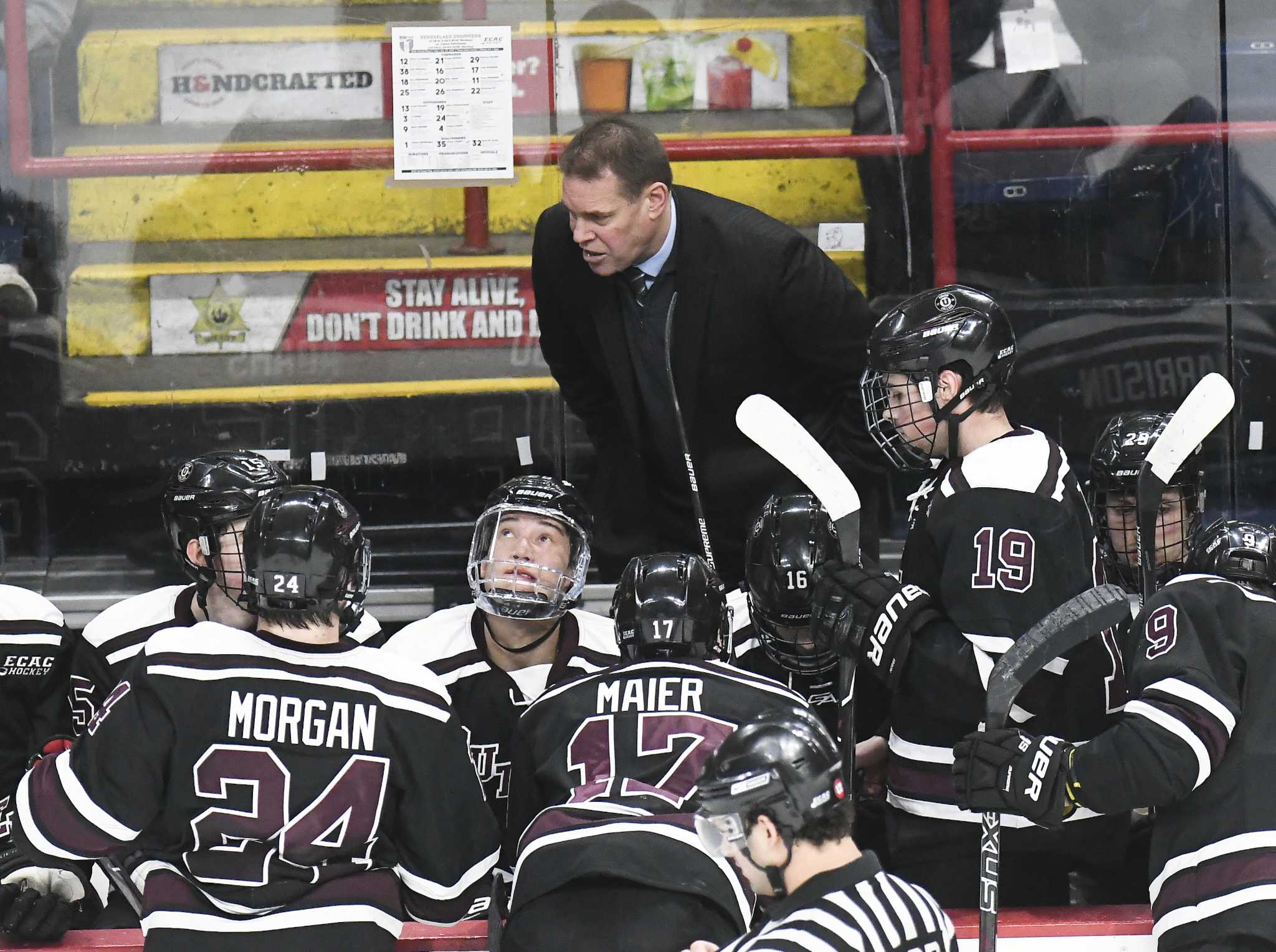 Union's Bennett: Rangers haven't called about coaching