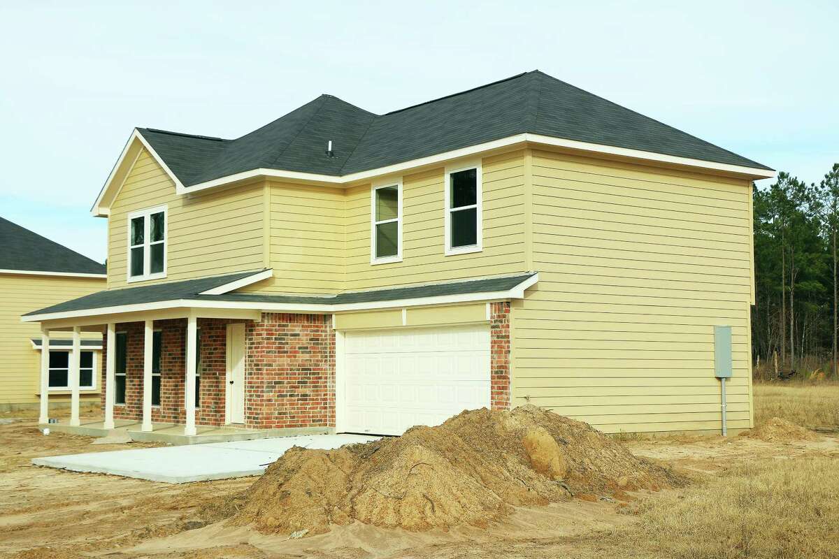New homes changing face of Plum Grove
