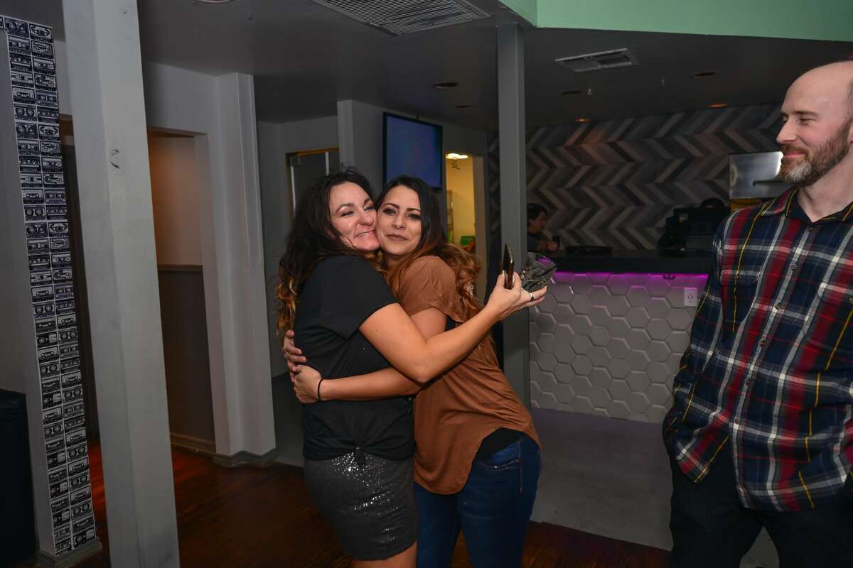 Groove House, dubbed as San Antonio's "first throwback bar," was jumpin', jumpin' Saturday, Jan. 27, 2018, days after opening. The bar opened on San Antonio's north side with '80s and '90s-themed videos, music and decor throughout, plus a roster of cocktails.