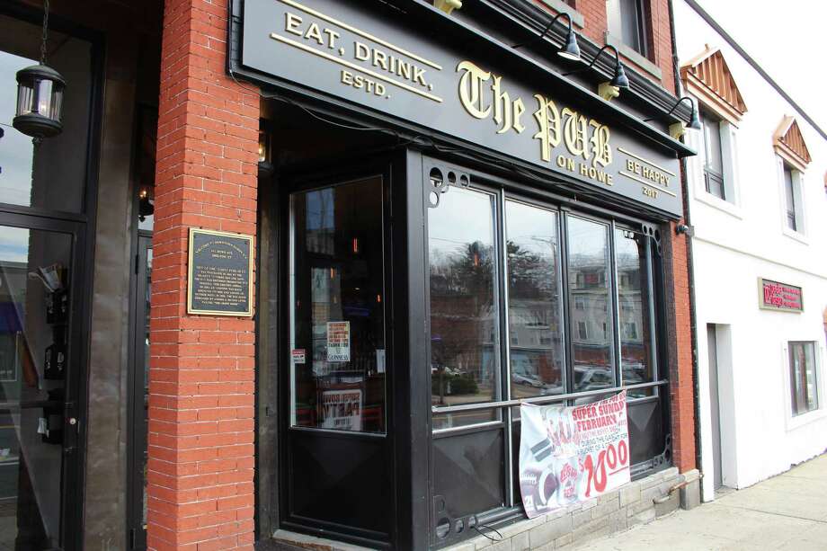 Owners Of Former Danny O S At Home In New Shelton Restaurant The Pub On Howe At 441 Avenue In Shelton Photo Jordan Grice