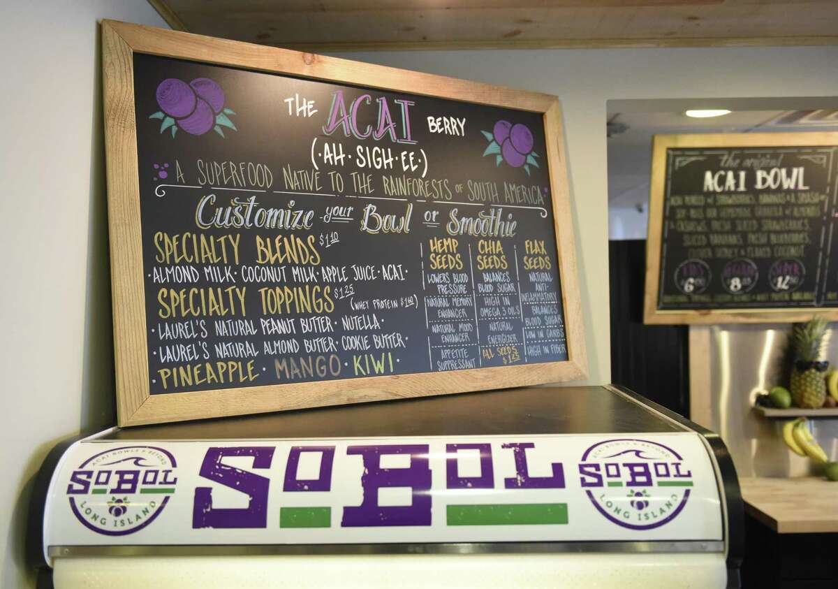 16 CT spots for healthy juices, smoothies and açaí bowls