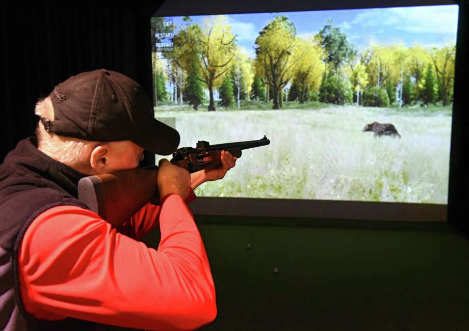 Hunting for customers, golf centers enhance virtual offerings ... Hunting for customers, golf centers enhance virtual offerings ...