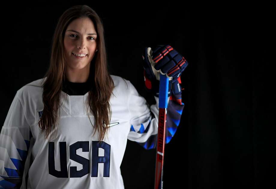 Hilary Knight of the U.S. Women's Hockey Team poses for a portrait on Jan. 16, 2018. Photo: Mike Ehrmann, Getty Images