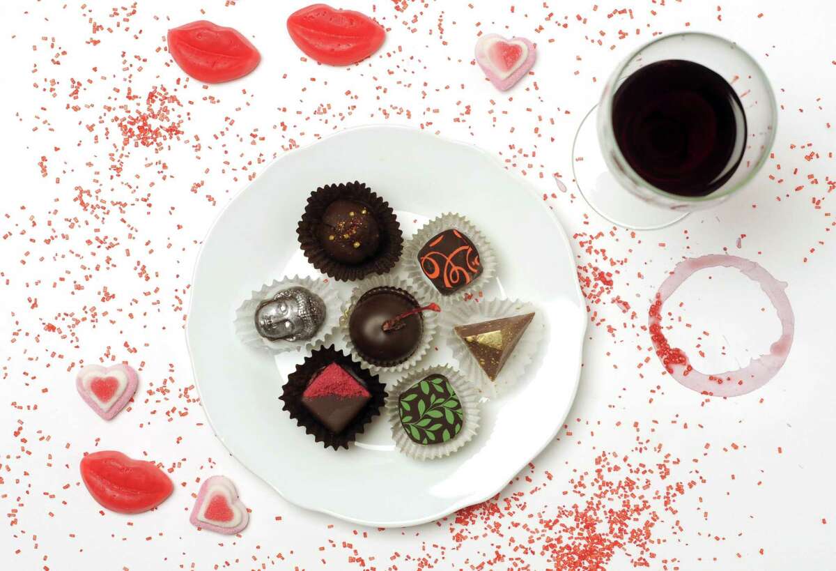 Choicolate Artisan Chocolates | Choicolate's northside location is closed while the company looks for a new storefront home, but the company is still taking delivery and shipping orders at 210-495-2464 or info@choicolate.com.
