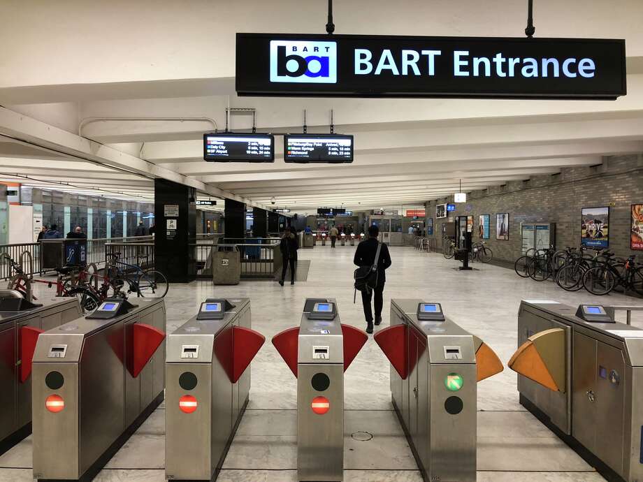 580 Civic Center Bart Station HD