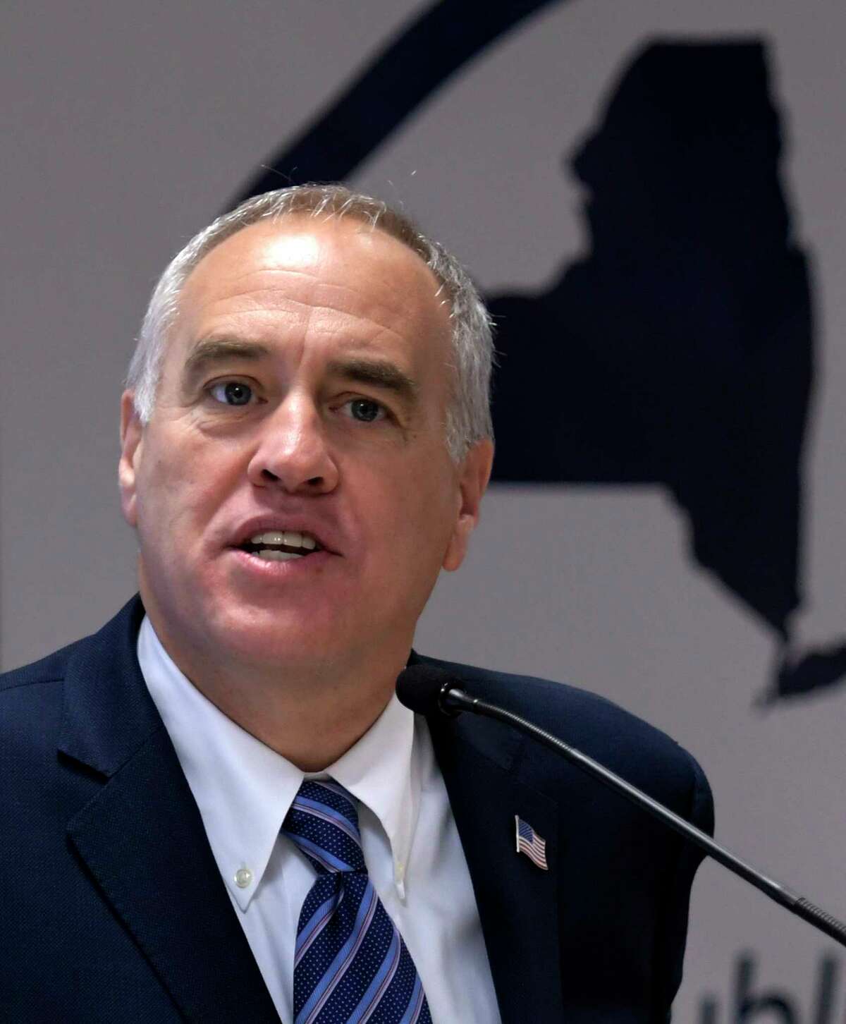 Comptroller Thomas DiNapoli spoke to a gathering of members of the Retired Public Employees Association at the Marriott Wolf Road on Wednesday, Sept. 28, 2016, in Colonie, N.Y. (Skip Dickstein/Times Union)