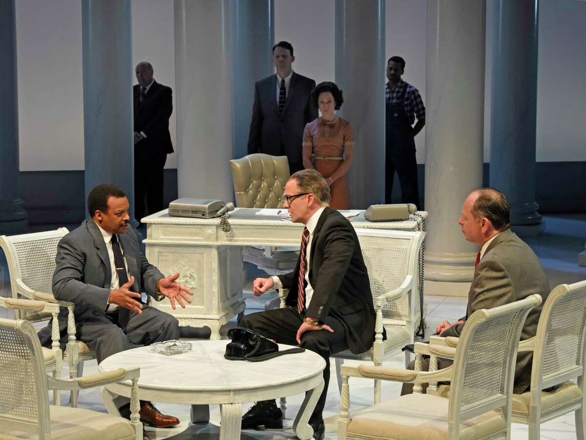 Shawn Hamilton as Rev. Martin LutherKing, Jr., Brandon Potter as President LyndonBaines Johnson and Dean Nolen as VicePresident Hubert Humphrey in theAlley Theatre’s The Great Society,by Robert Schenkkan. The Great Society,directed by Kevin Moriarty,runs now through February 18, 2018in the Hubbard Theatre.
