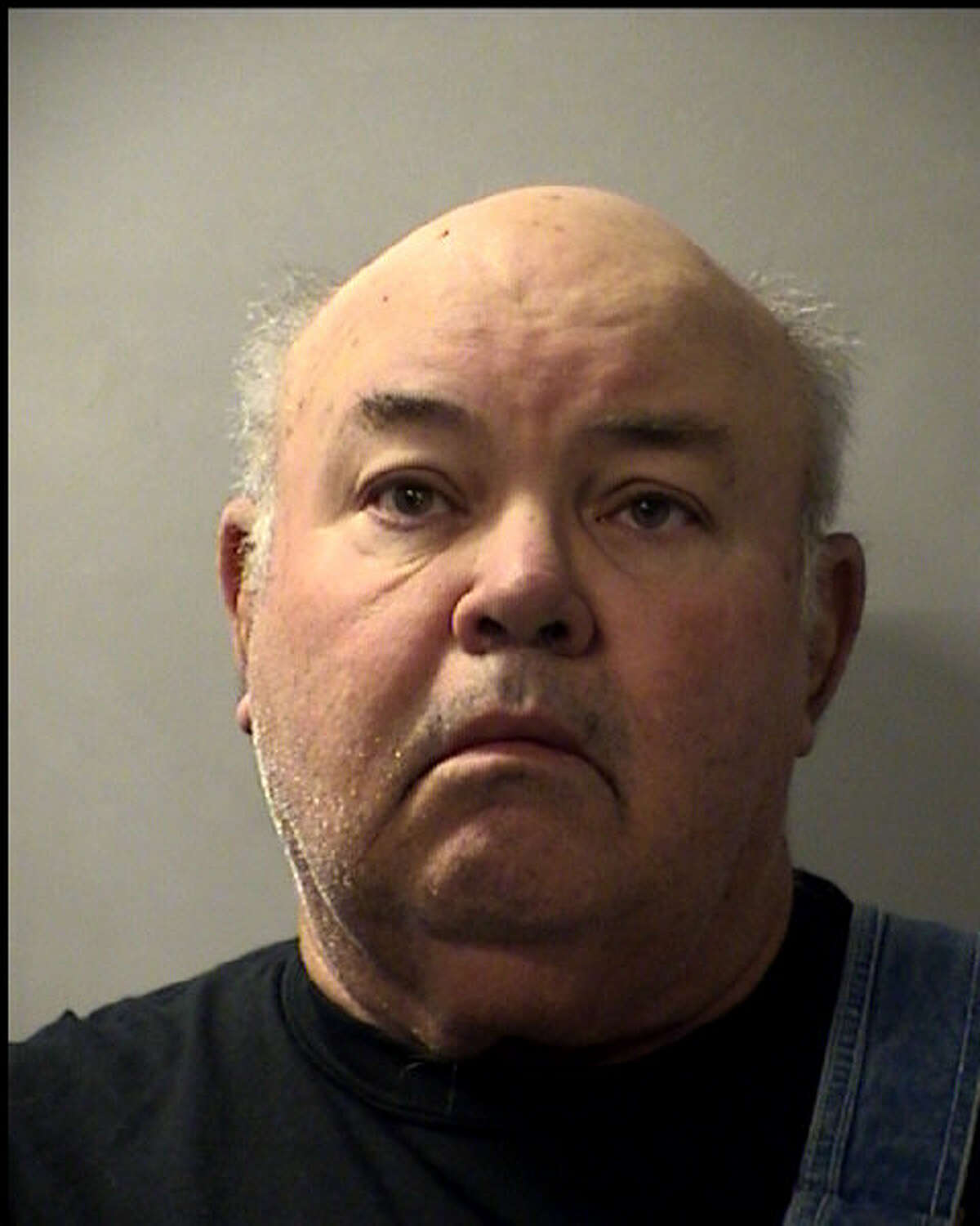Gary Moore is charged with possession of illicit prescription pills, a felony, in Harris County.