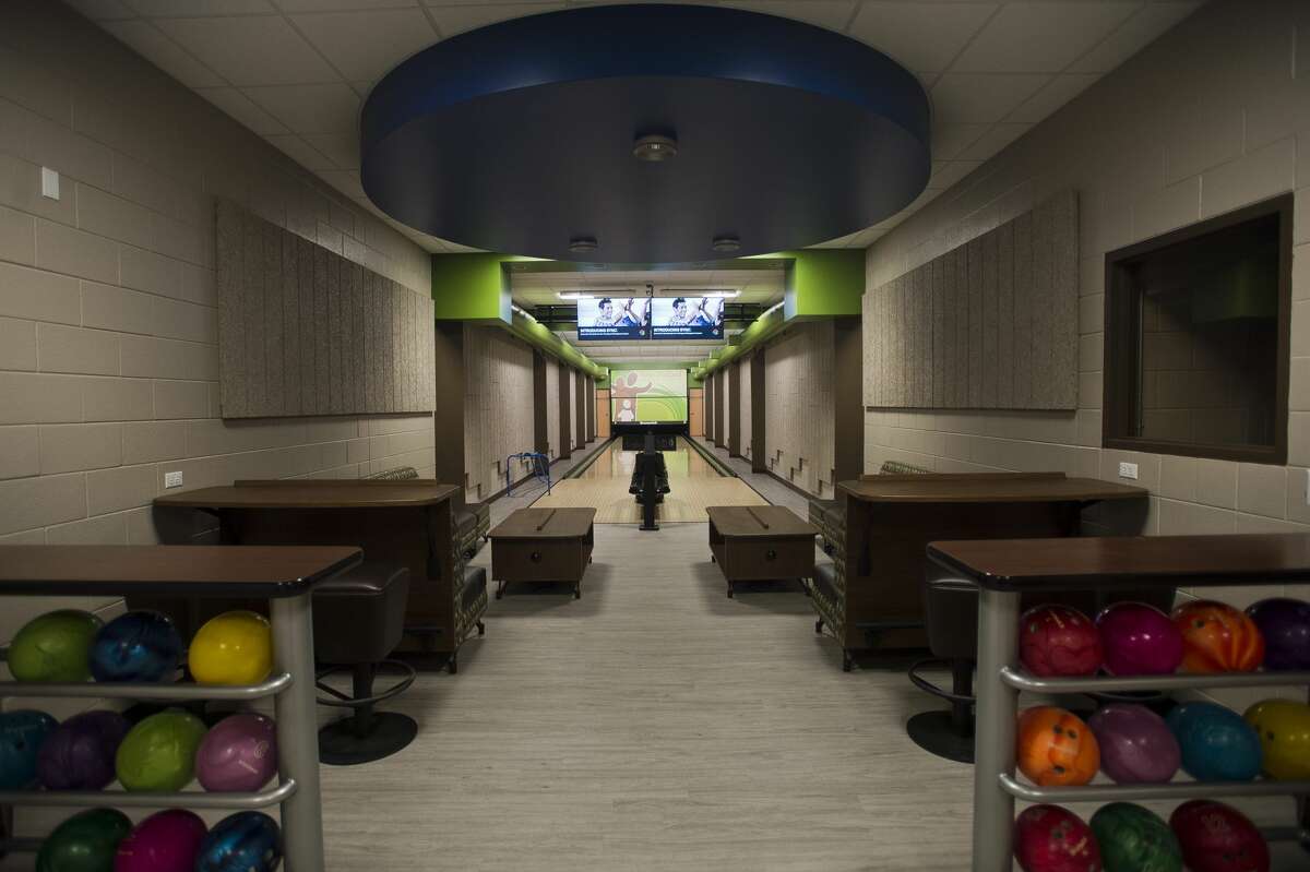 A brand new bowling alley is seen inside the West Midland Family Center on Thursday, Feb. 1, 2018. (Katy Kildee/kkildee@mdn.net)