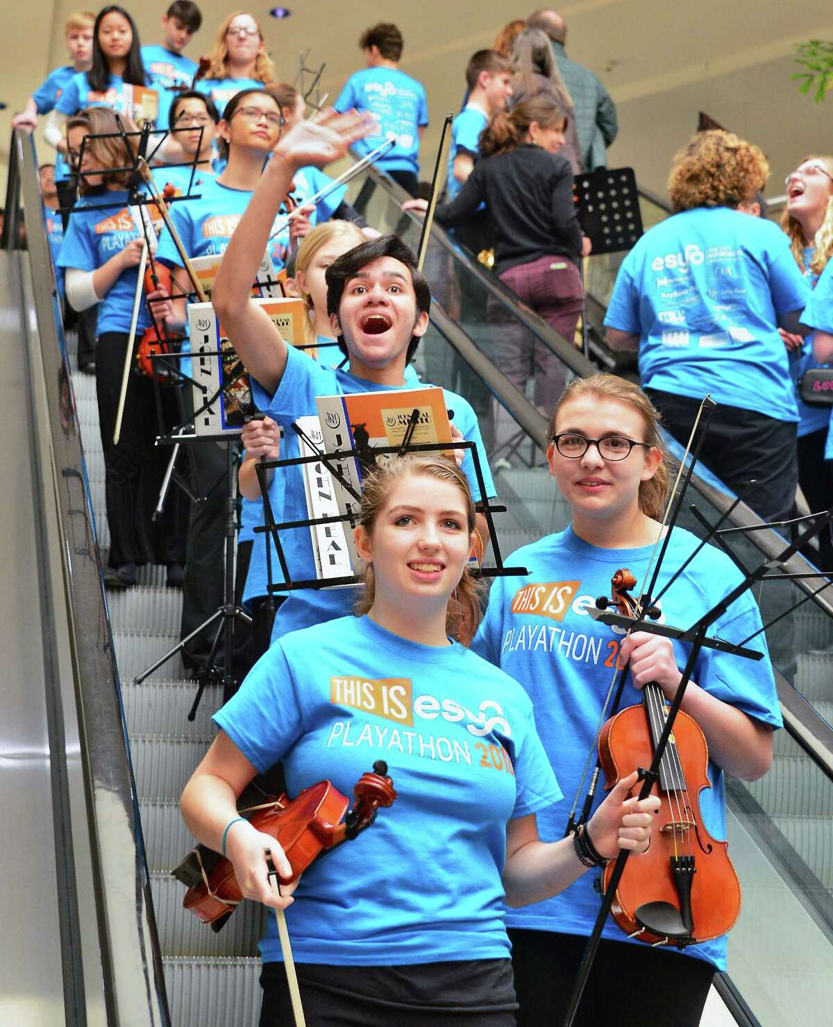 Empire State Youth Orchestra fills Crossgates with music