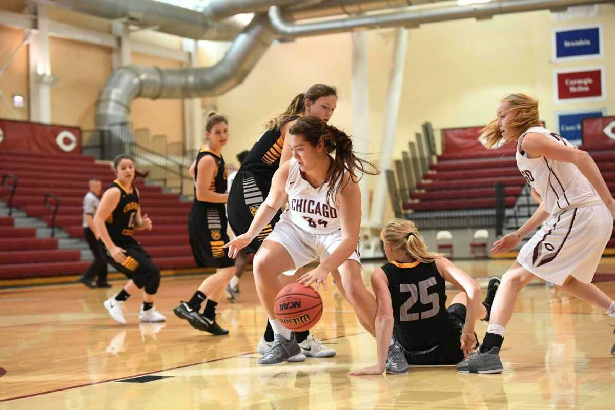 Jamie Kockenmeister, a 2015 Greenwich High School graduate, is making key contributions at the University of Chicago. Kockenmeister is averaging 5.8 points and 3.3 rebounds a game, while making 35.6 percent of her shots from 3-point range. She scored a season-high 13 points in a 96-90 win over Carthage College on Nov. 26.