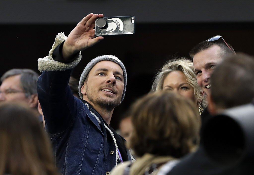 Steph Curry, Guy Fieri, Bradley Cooper — the celebs turned up at Super Bowl  LII