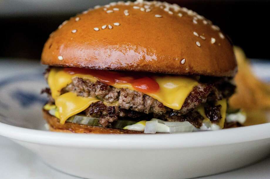 Hot New Houston Bars And Restaurants To Check Out Now The Heightsbck Kitchen Tail Adventureslocation 933 Studewood Bck Is A New Neighborhood