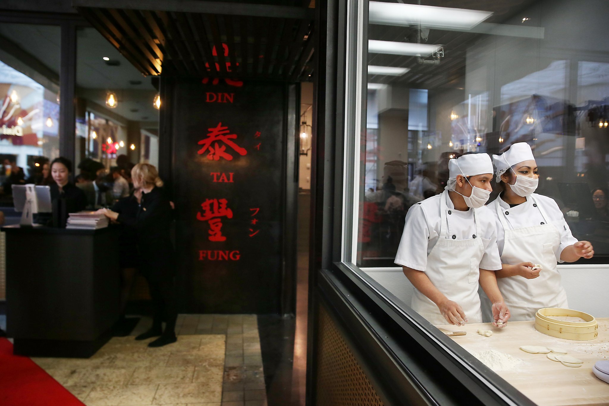 How China and Taiwan now transmit food trends to ...