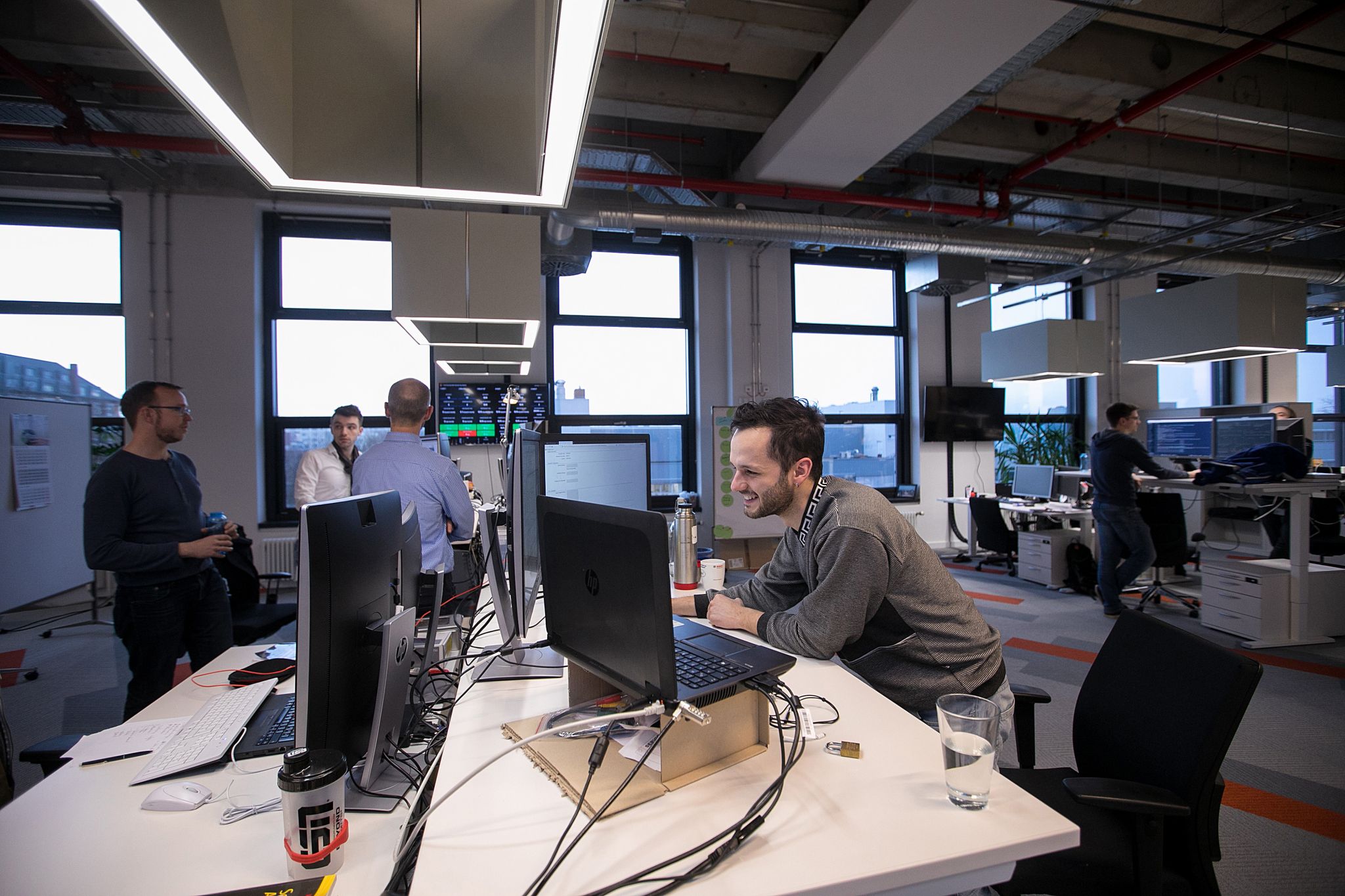 Standing desks could help people lose weight