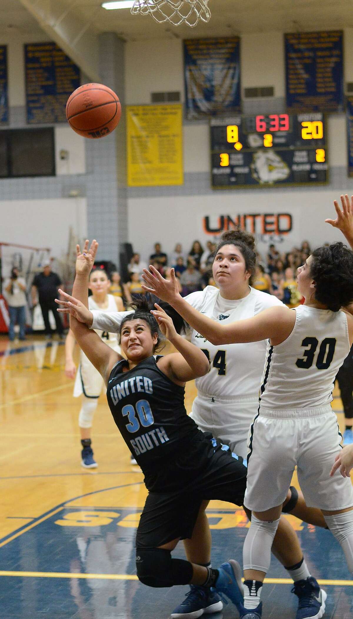 Evelyn Cruz finished with 12 points as United South won at Alexander in a battle for the District 29-6A championship Tuesday, 57-52.